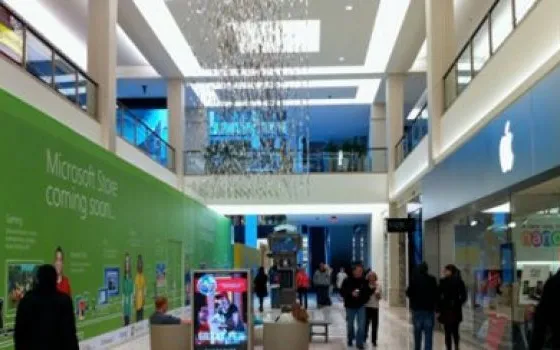Microsoft apre uno store vicino all'ultimo Apple Store