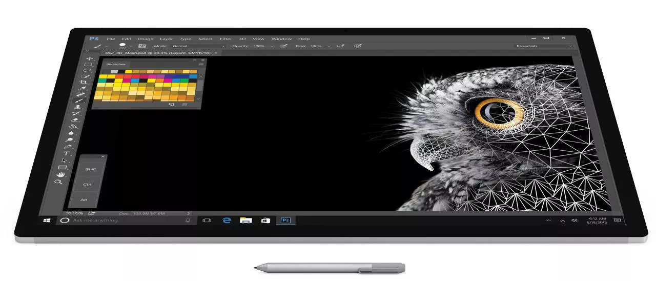 Microsoft, firmware per Surface Pro 4 e Studio