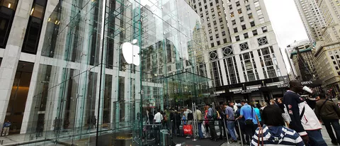 iPhone 6: lunghe file agli Apple Store