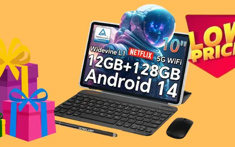 Tablet multiaccessoriato con Android 14 in super sconto: arriva prima di Natale