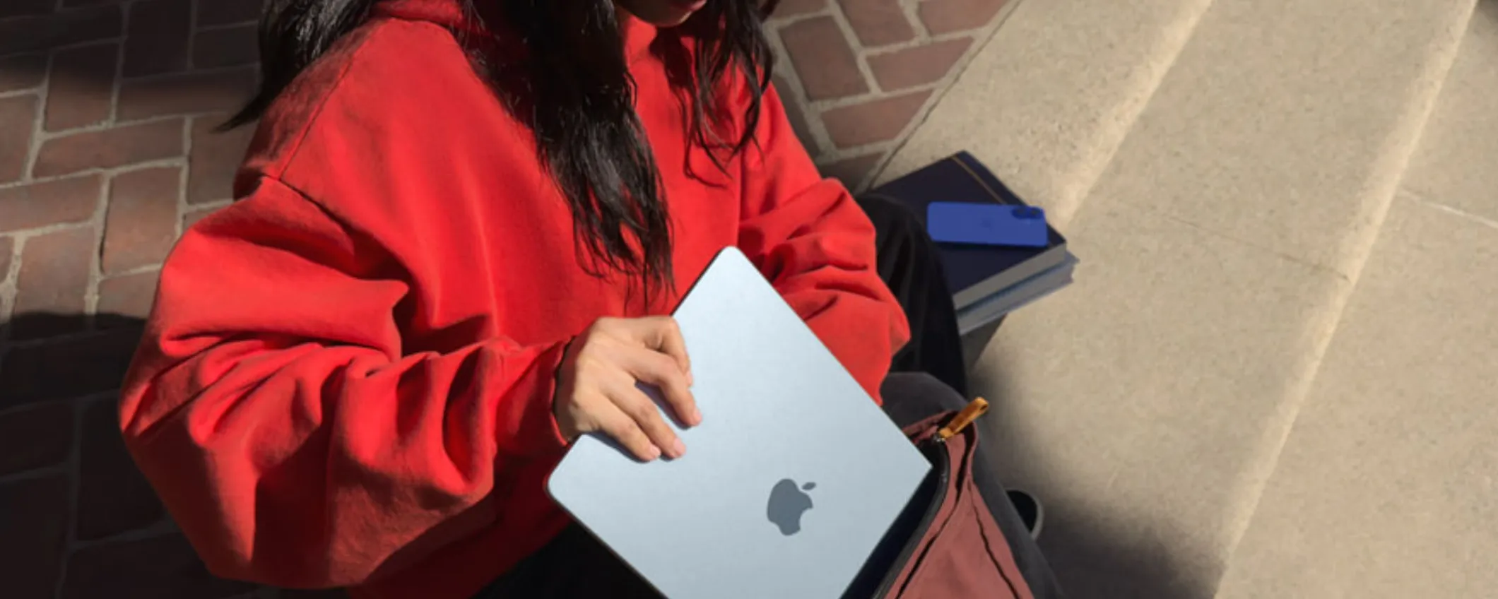 Apple MacBook Air 2025: nuovo chip M4 e colore sky blue