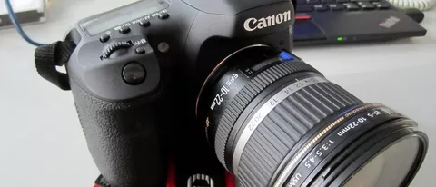 Canon EOS 7D Mark II: online tutte le specifiche