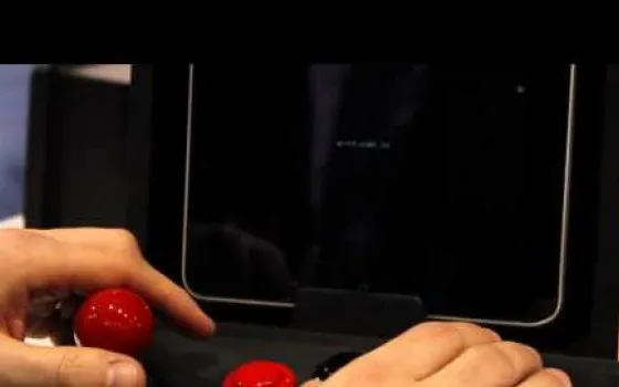 iCade: l'iPad Arcade Cabinet una realtà in vendita il 31 maggio
