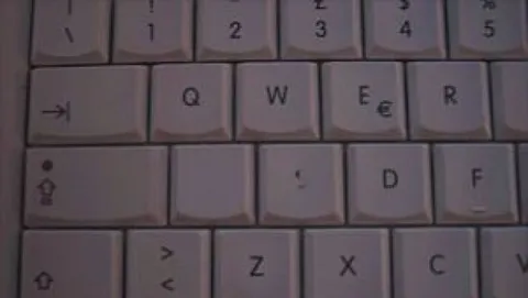 QW_R_Y: iBook perde letteralmente i tasti