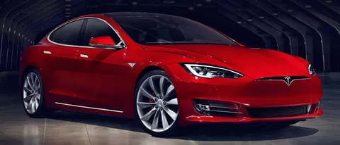 Una Tesla Model 3 fa arrestare un sospetto ladro