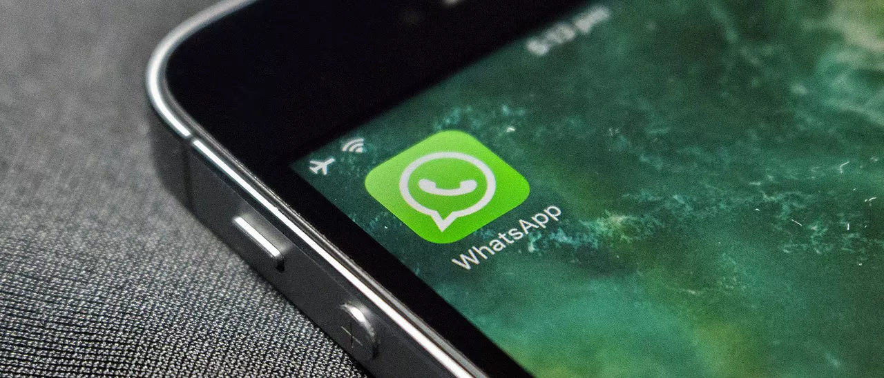 Netflix e WhatsApp collaborano in India