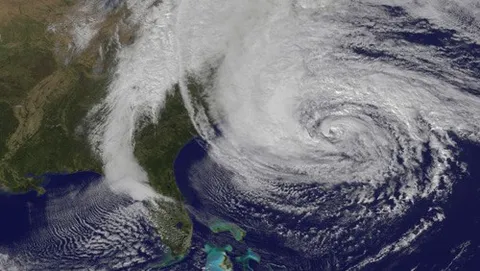 L'uragano Sandy e la bufera su Twitter