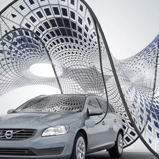 Volvo inventa la ricarica con pannelli solari