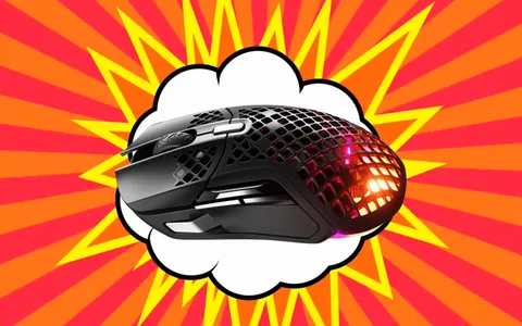 Mouse da gioco RGB traforato: o lo paghi quasi la metà con lo sconto schock del -47%