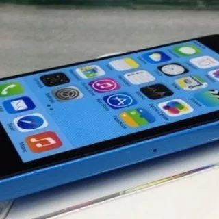 iPhone 5C: nuove immagini delle confezioni