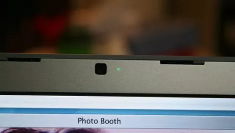 Il led fantasma dei MacBook Pro