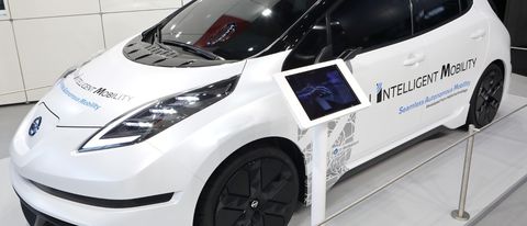 CeBIT, Nissan porta la guida autonoma