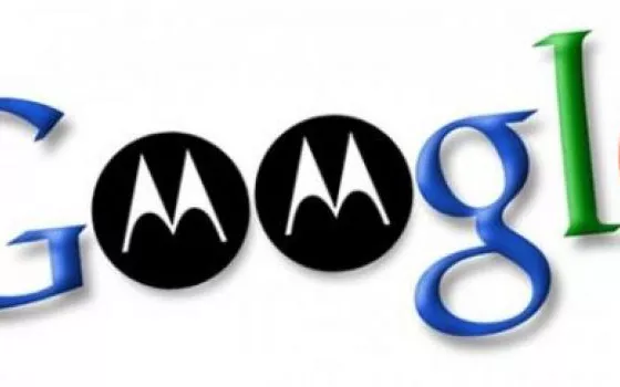Google compra la divisione mobile di Motorola