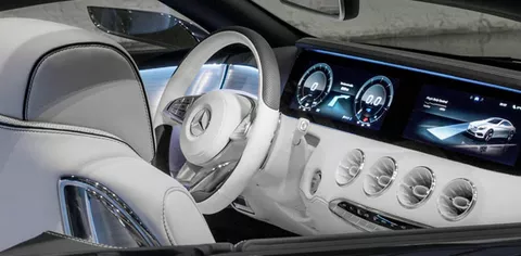 Garmin: navigazione 3D sulla concept car Mercedes