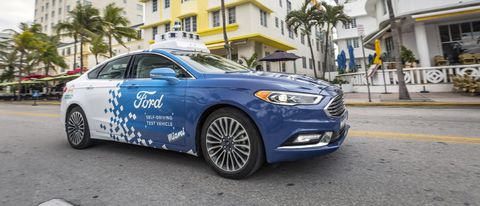 Ford testa a Miami la sua flotta di auto autonome