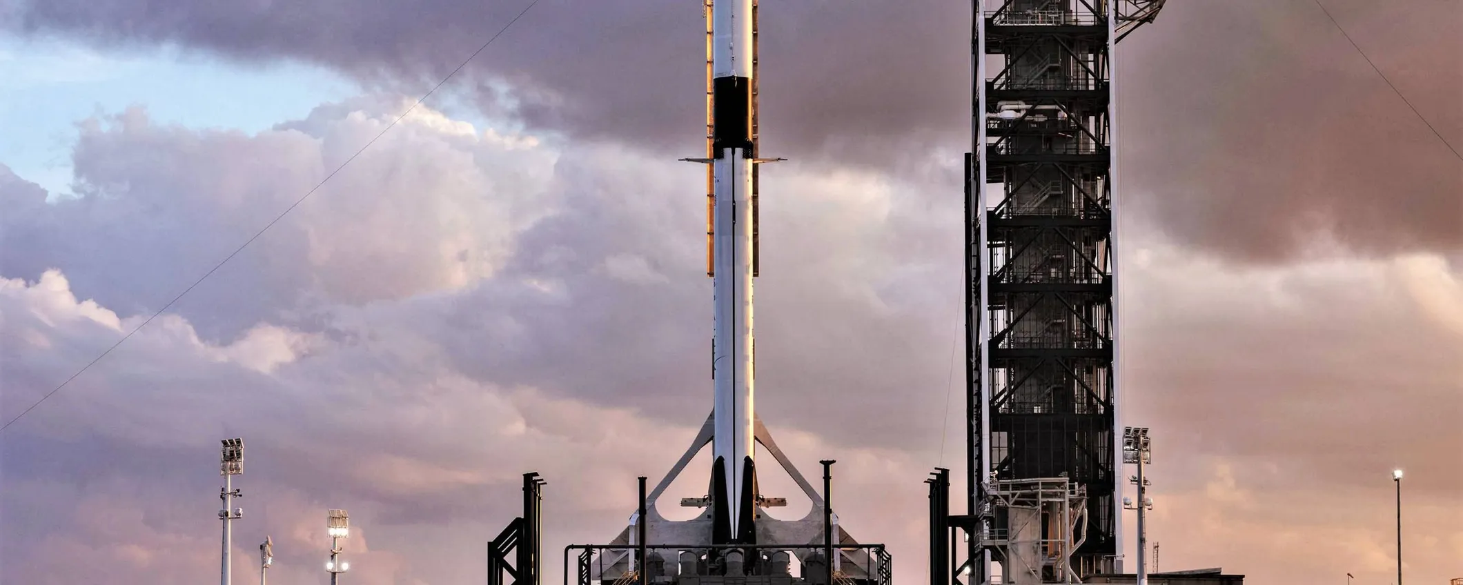 SpaceX: lanciata la quarta missione di ridesharing