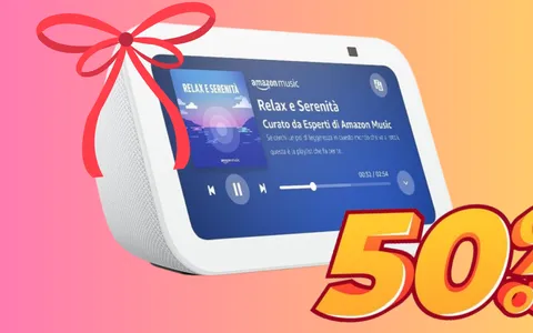 Echo Show 5 a metà prezzo su Amazon: ne rimangono pochissimi