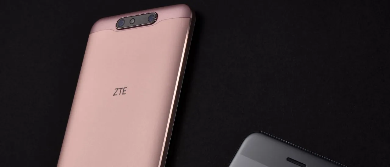 ZTE Blade V8, Android mid-range dual camera