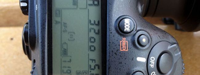 Nikon D4 e D800: soluzione per blocchi e problemi al viewfinder