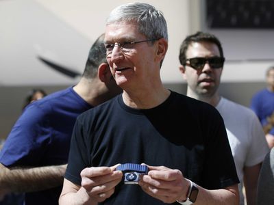 Apple Watch ha aiutato Tim Cook a perdere 13 Kg