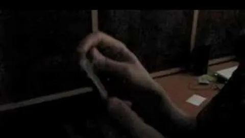 Logo luminoso su iPhone: i russi ce l'hanno già
