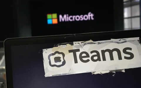 Microsoft chiude Skype a maggio: il futuro è Teams