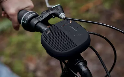 Altoparlante portatile Bose SoundLink Micro con microfono: sconto del 30% su Amazon