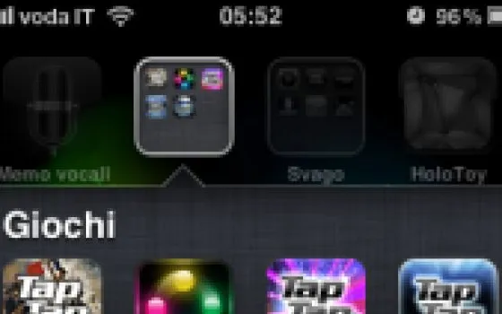 Prime impressioni di iOS 4: i folder per ordinare le app