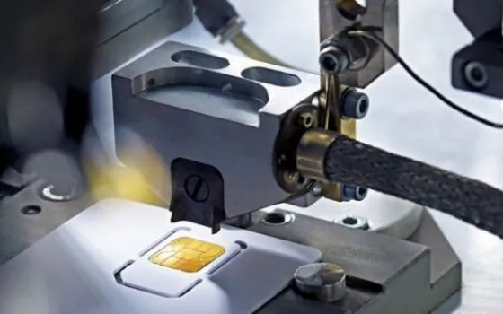 Piccolo è bello: il futuro di iPhone tra SIM virtuali e nano-SIM