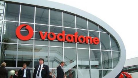 Vodafone UK vende 100.000 iPhone nella prima settimana